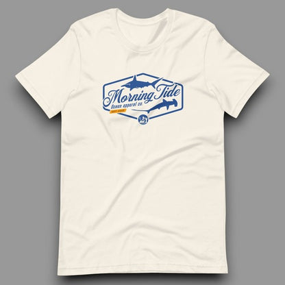 camiseta blanco gastado de algodón y poliéster con diseño de tiburones